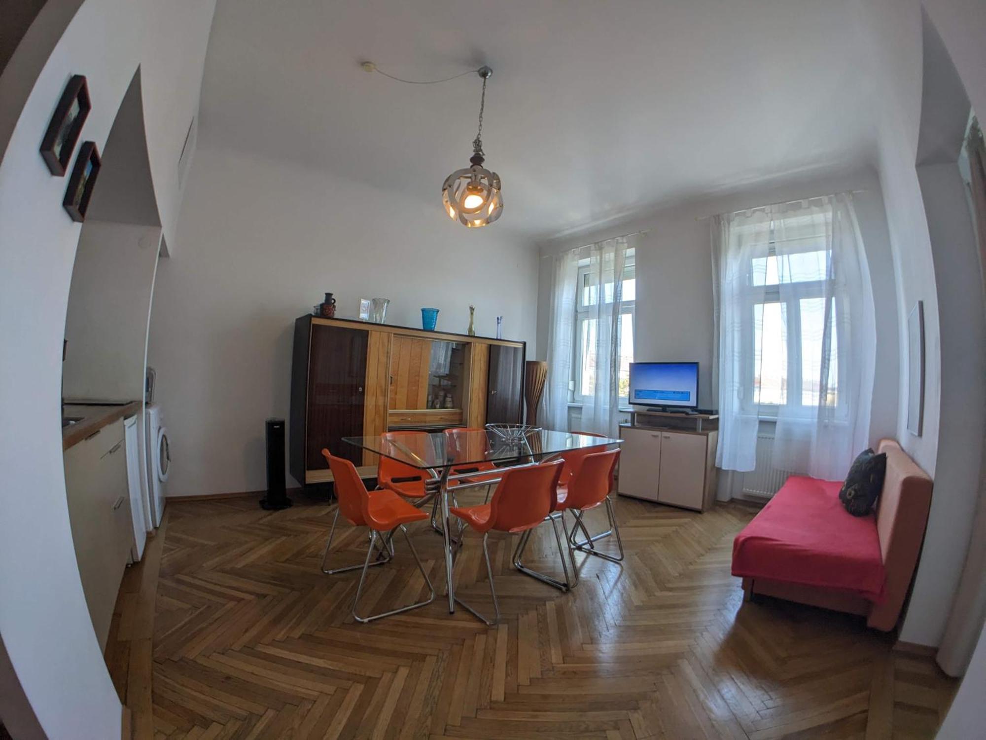 Aparthotel Haus Max 2*