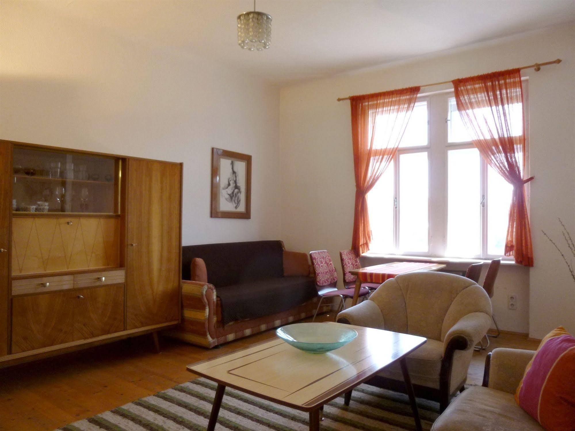 Haus Max Aparthotel 2*
